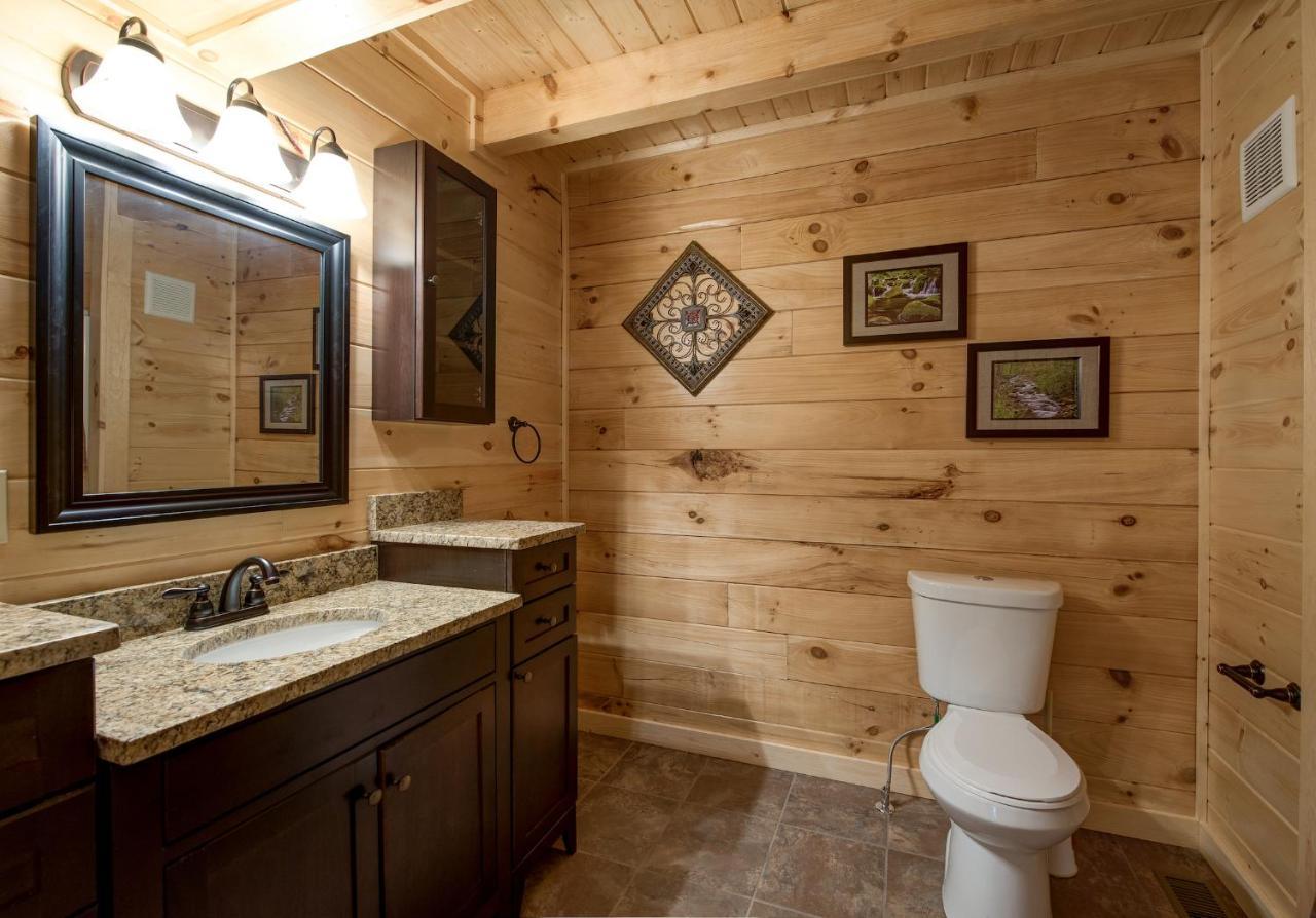 Woodland Escape Villa Pigeon Forge Eksteriør bilde