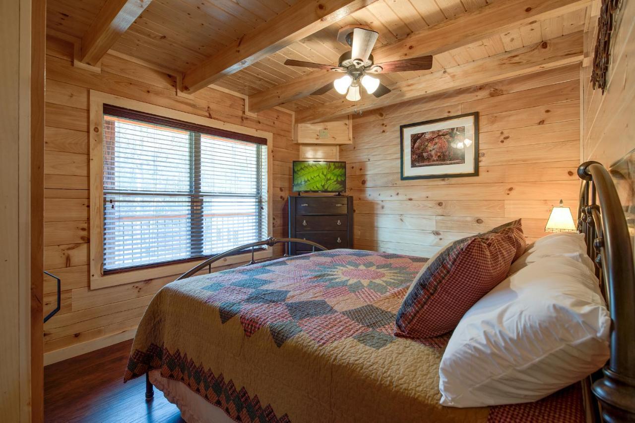 Woodland Escape Villa Pigeon Forge Eksteriør bilde