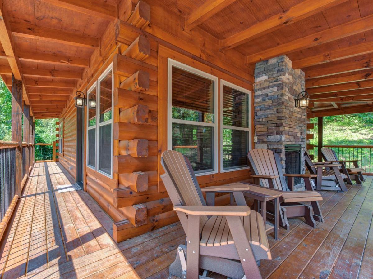 Woodland Escape Villa Pigeon Forge Eksteriør bilde