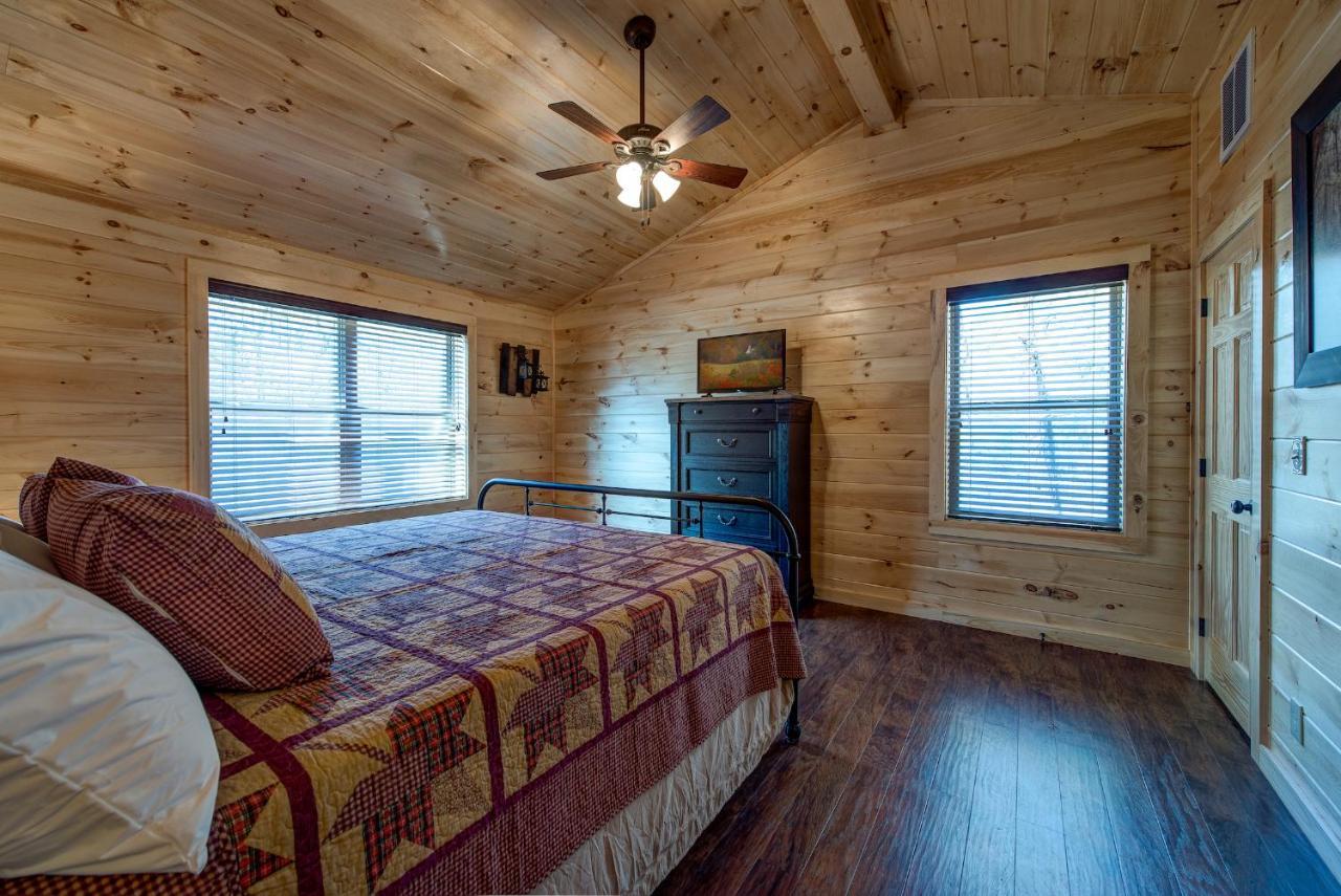 Woodland Escape Villa Pigeon Forge Eksteriør bilde